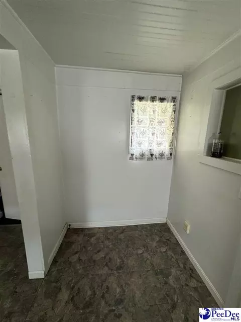 1109 E Calhoun St, Dillon, SC 29536 photo 5