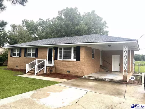 632 E Hampton St, Olanta, SC 29114 photo 1