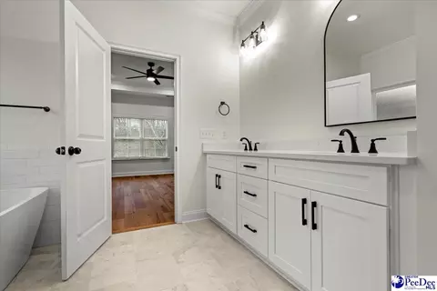 1013 Faison Dr, Florence, SC 29501 photo 32