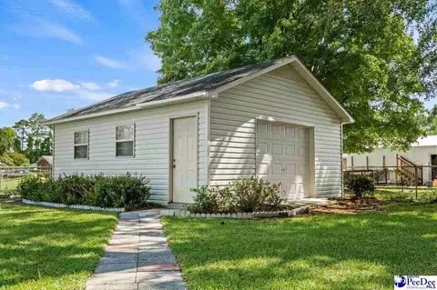 105 Windsor Dr, Cheraw, SC 29520 photo 5