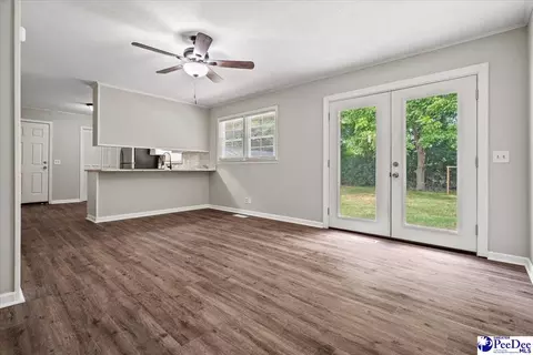 Living - 1721 Progress St, Florence, SC 29501 photo 2 of 6