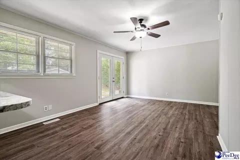 Living - 1721 Progress St, Florence, SC 29501 photo 1 of 6