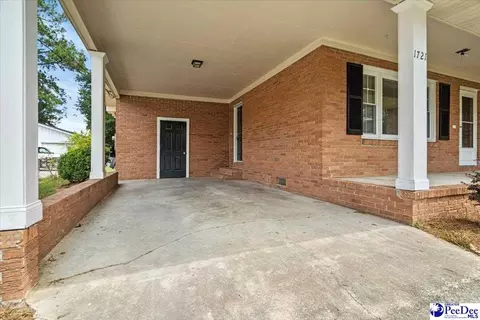 Exterior - 1721 Progress St, Florence, SC 29501 photo 4 of 5