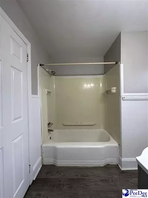 229 Stewart St, Dillon, SC 29536 photo 21