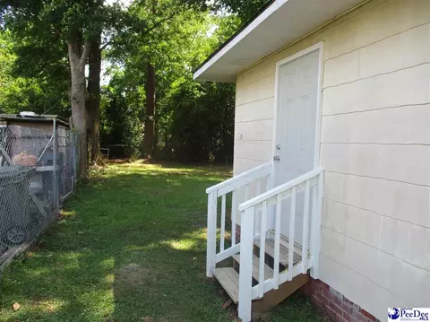 Exterior - 720 E Charlotte Ave, Sumter, SC 29150 photo 5 of 7