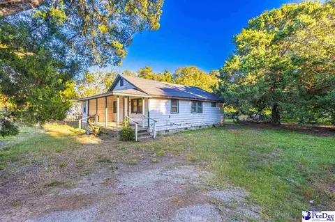422 E 3rd Ave, Pamplico, SC 29583 photo 8
