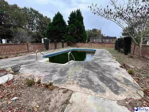 Exterior - 1819 Sonny Dr, Dillon, SC 29536 photo 3 of 3