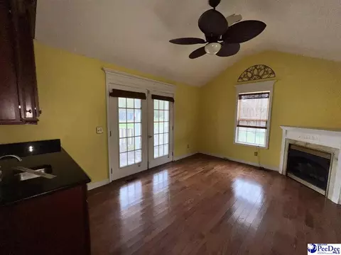 Living - 1819 Sonny Dr, Dillon, SC 29536 photo 2 of 2