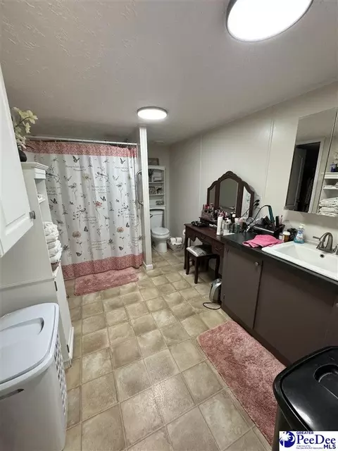 1822 Southern Acres Loop, Dillon, SC 29536 photo 11