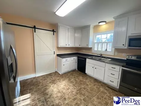 208 Pine St, Latta, SC 29565 photo 17