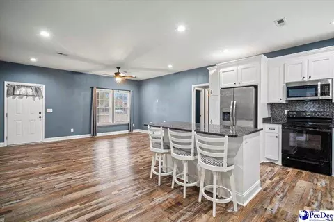 910 Mclaughlin Rd, Effingham, SC 29541 photo 16