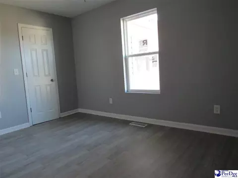 901 Hicks Dr, Florence, SC 29501 photo 8