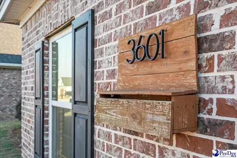 3601 Malabar St, Florence, SC 29501 photo 3