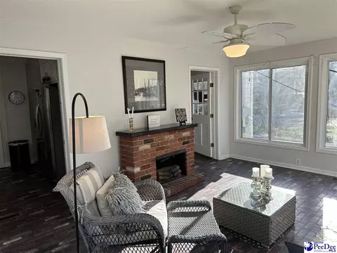 1018 Mimosa Dr, Florence, SC 29501 photo 8