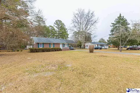 1908 Barnwell Dr, Florence, SC 29501 photo 4