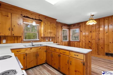 1117 Second Loop Rd, Florence, SC 29505 photo 10