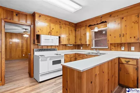 1117 Second Loop Rd, Florence, SC 29505 photo 12