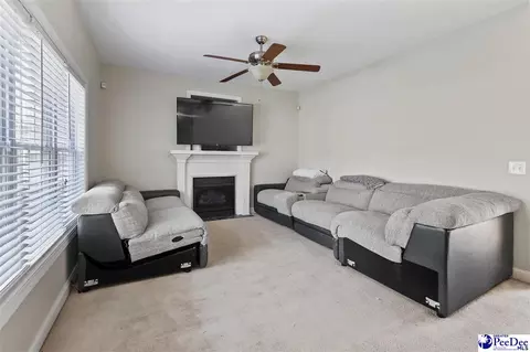 113 Rosemount Dr, Florence, SC 29505 photo 3