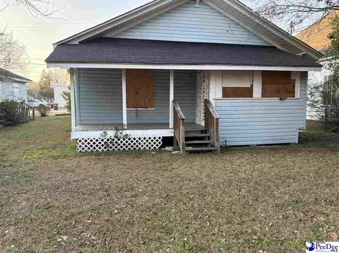 207 S 3rd Ave, Dillon, SC 29536 photo 2