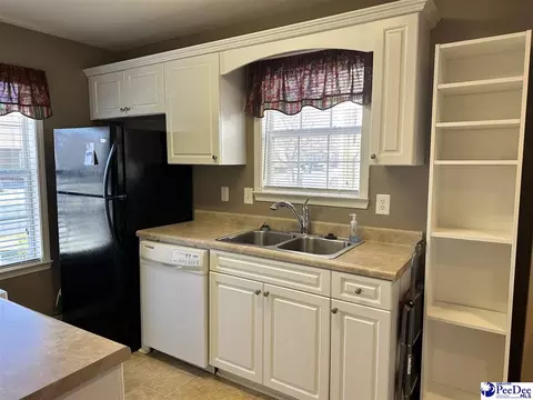 3093 Combray Cir, Florence, SC 29501 photo 8