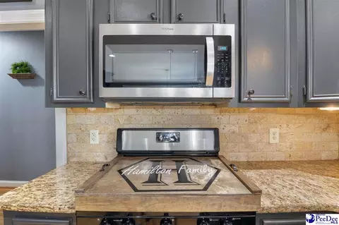 3322 W Hampton Pointe Dr, Florence, SC 29501 photo 8