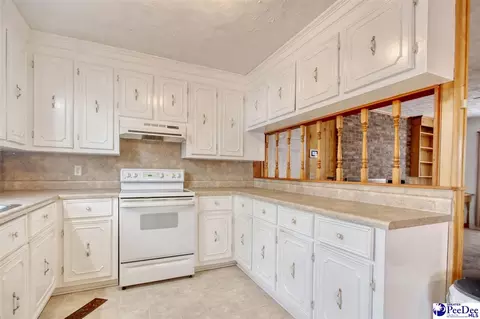 1207 E Jefferson St, Dillon, SC 29536 photo 12