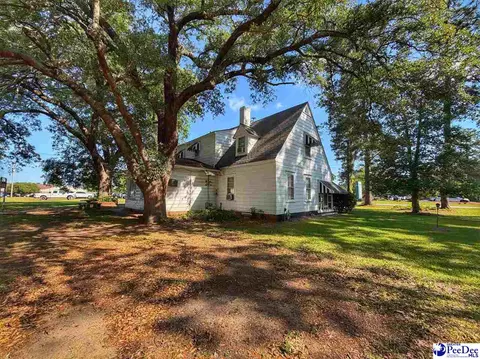 Exterior - 408 E Jackson St, Dillon, SC 29536 photo 9 of 14
