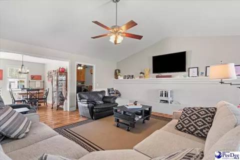 1749 Wix Rd, Dillon, SC 29536 photo 5