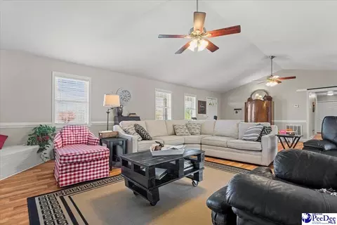 1749 Wix Rd, Dillon, SC 29536 photo 6