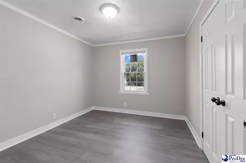 1002 E Candy Ln, Florence, SC 29505 photo 3