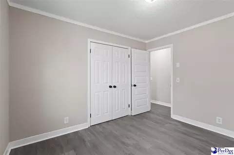 1002 E Candy Ln, Florence, SC 29505 photo 4