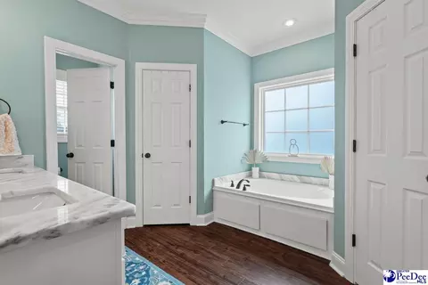 Bath - 3625 Malabar St, Florence, SC 29501 photo 3 of 3