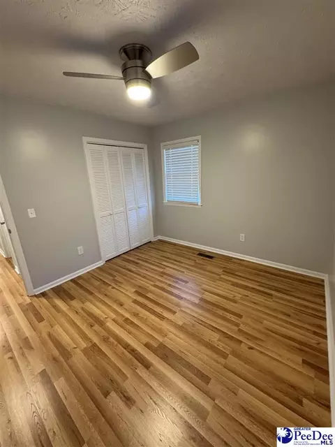 1612 Forest Dr, Dillon, SC 29536 photo 9