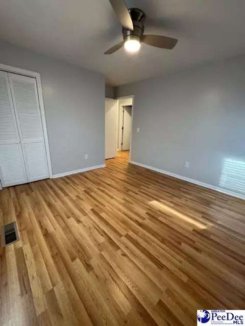 1612 Forest Dr, Dillon, SC 29536 photo 2