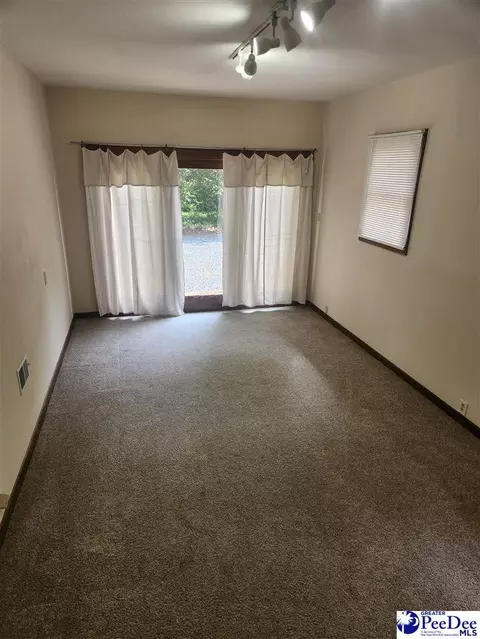109 Bobwhite, Cheraw, SC 29520 photo 18