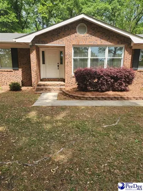 109 Bobwhite, Cheraw, SC 29520 photo 2