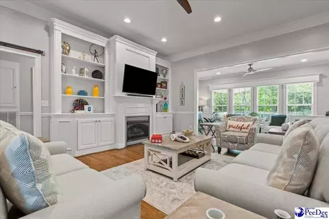 2811 Hermitage Ln, Florence, SC 29501 photo 5