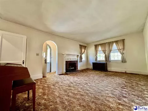 612 E Main St, Chesterfield, SC 29709 photo 5