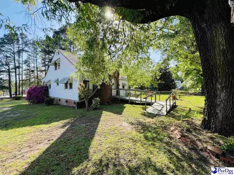 612 E Main St, Chesterfield, SC 29709 photo 2