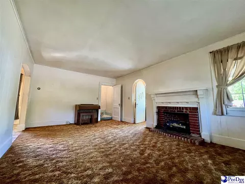 612 E Main St, Chesterfield, SC 29709 photo 6