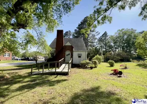 612 E Main St, Chesterfield, SC 29709 photo 4