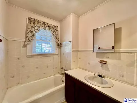 612 E Main St, Chesterfield, SC 29709 photo 11