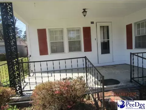 111 N Carolina Ave, Dillon, SC 29536 photo 5