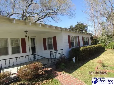 111 N Carolina Ave, Dillon, SC 29536 photo 4