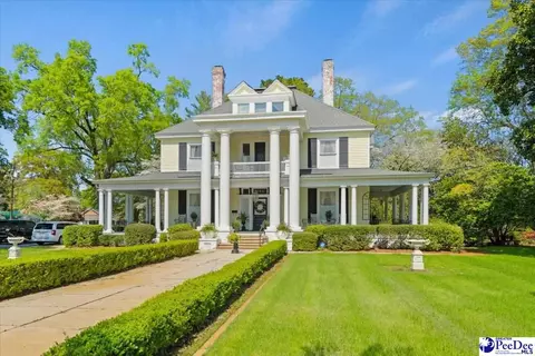 601 E Main St, Dillon, SC 29536 photo 1