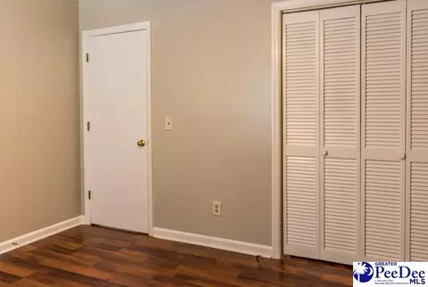 600 E Hampton St, Darlington, SC 29532 photo 20