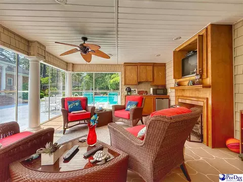1219 Richard St, Dillon, SC 29536 photo 8
