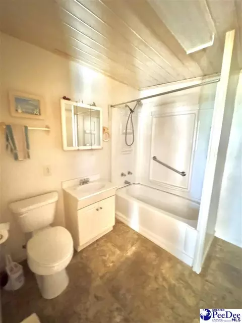 1816 Southern Acres Loop, Dillon, SC 29536 photo 10