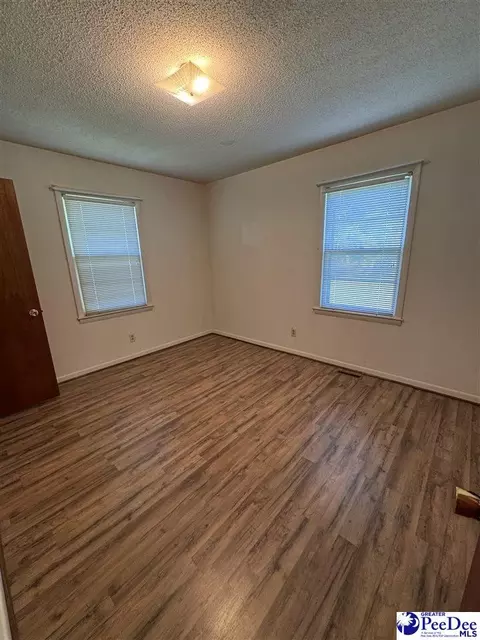 1816 Southern Acres Loop, Dillon, SC 29536 photo 11