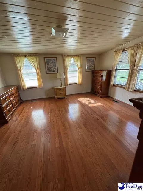 1816 Southern Acres Loop, Dillon, SC 29536 photo 13